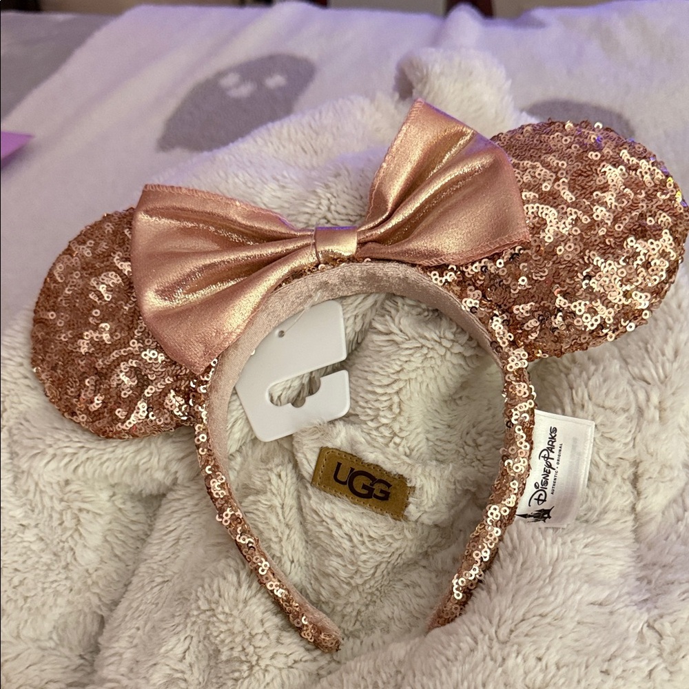 Disney Shimmering Pink Sequin Minnie Ears Headband